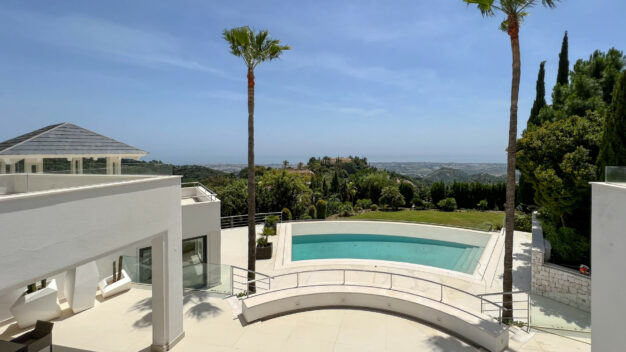 Villa La Zagaleta Fantastic modern villa with amazing panoramic sea views in La Zagaleta