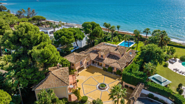 Villa Benamara Luxury Seafront Villa