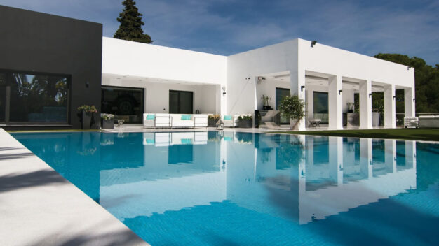 Villa  Magnificent 9 bedroom villa in Nueva Andalucia, Marbella