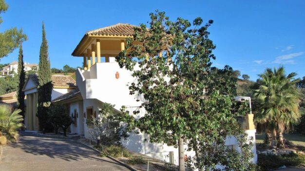 Villa-chalet in La Zagaleta, Costa del Sol