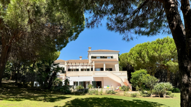 Villa Sotogrande Alto Geräumige Familienvilla in der Nähe des SO Hotels von Sotogrande Alto